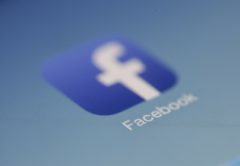 Facebook солнечная энергетика