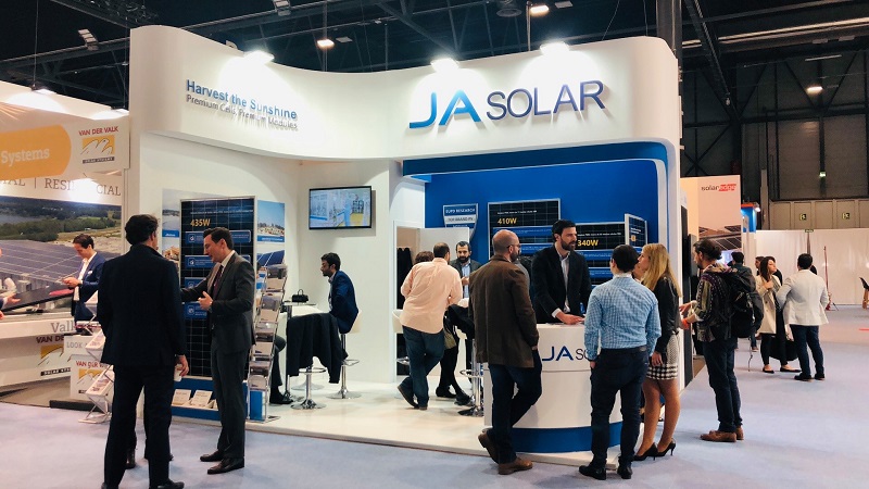 JA Solar Производство солнечных панелей