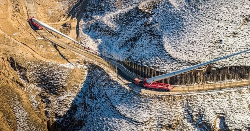 Крупнейший ветро-солнечный парк в Китае