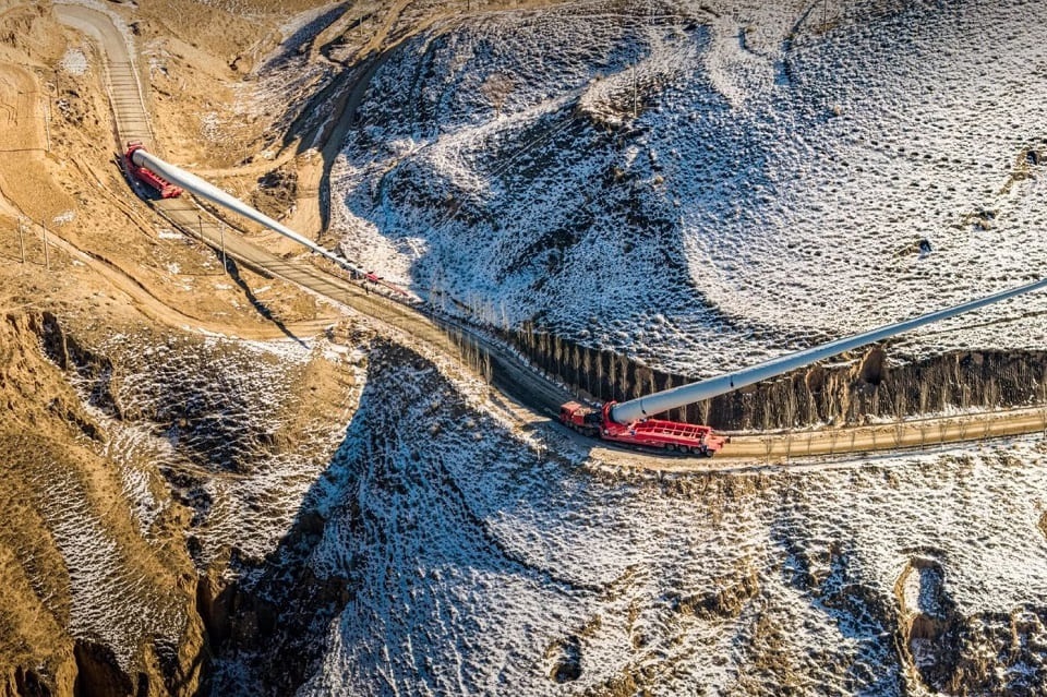 Крупнейший ветро-солнечный парк в Китае
